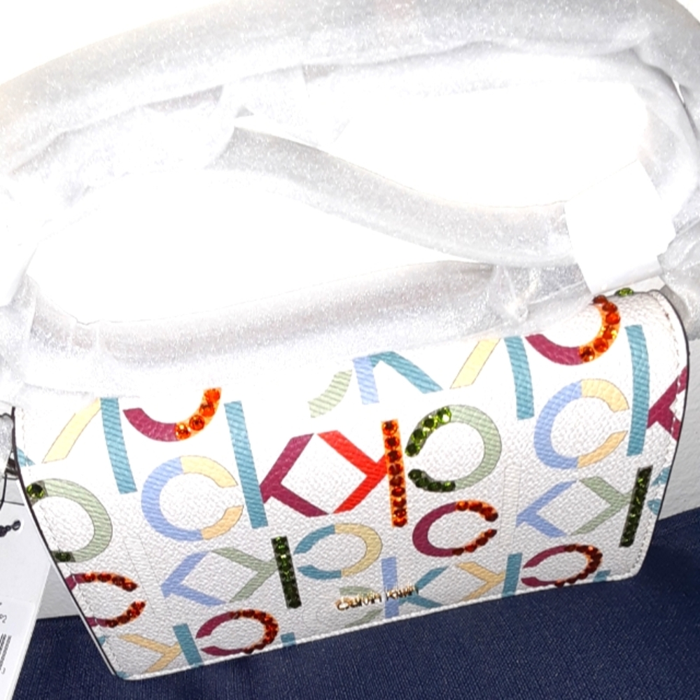 Calvin Klein  Crossbody